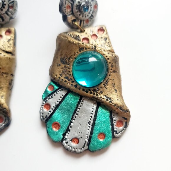 UNIQUE Artisan Dangle Earrings Green Cabachon Stone Metallic Brutalist Design - Picture 2 of 5